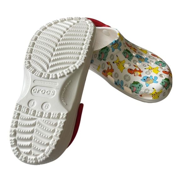 Pokémon Crocs - Picture 4 of 4